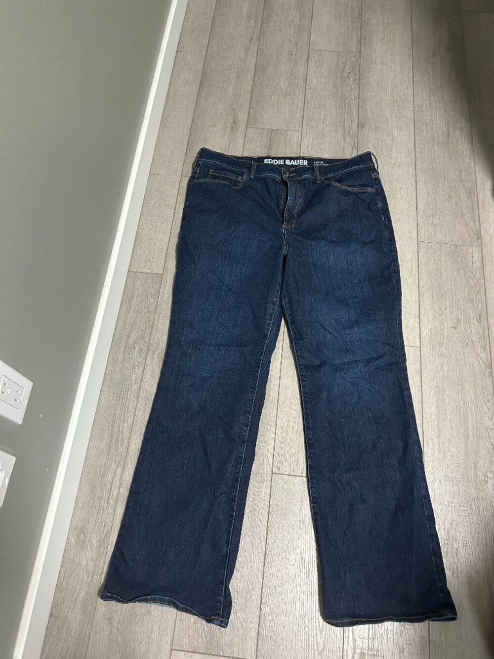 Eddie Bauer High Rise Bootcut Jeans Womens Size 16 Dark Blue Wash